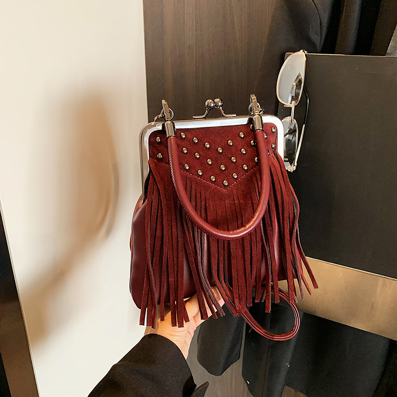 Women'S Bags New Collection - Borsa a mano con rivetti alla