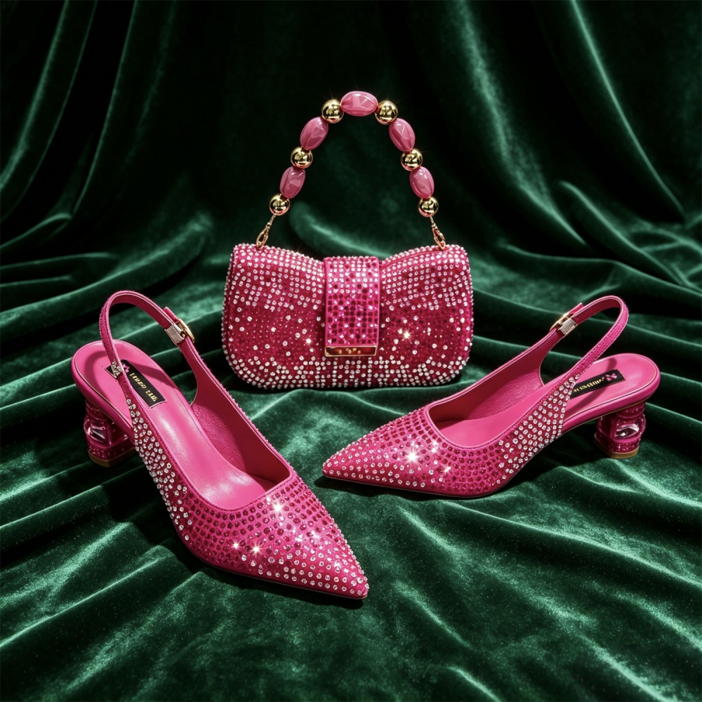 Nuovissimo Set Scarpe e Borsa  - Women Bags Designer recensione e prezzo