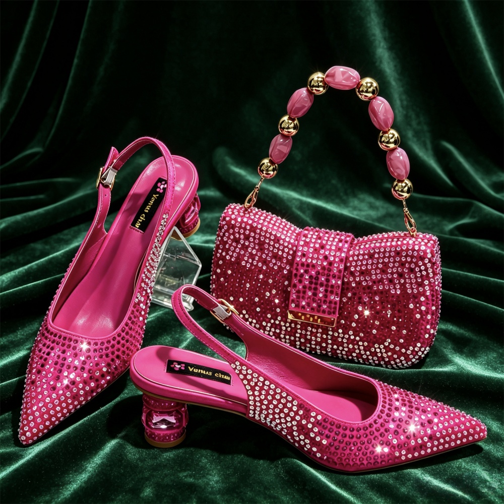 Nuovissimo Set Scarpe e Borsa  - Women Bags Designer recensione e prezzo