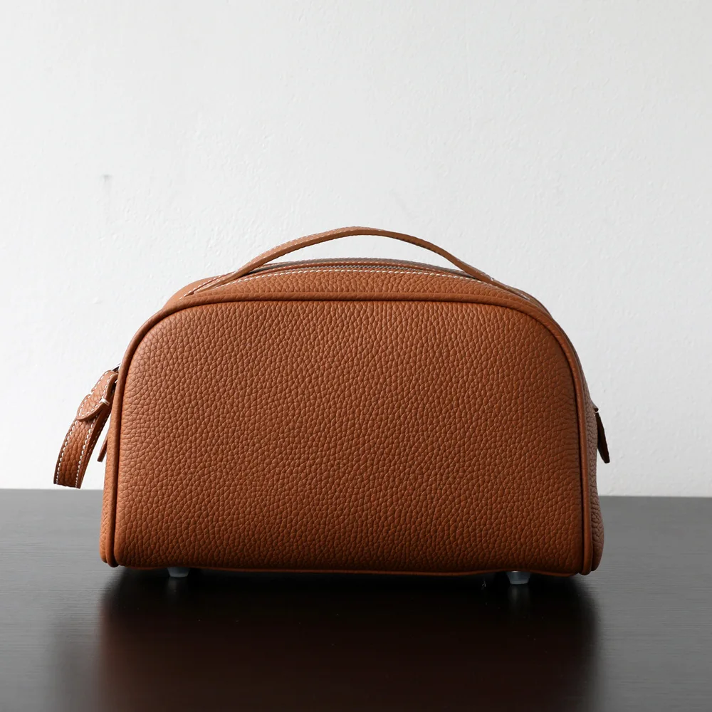VOLVAETEC Nuova borsa per cosm - Doctor Bag Leather recensione e prezzo
